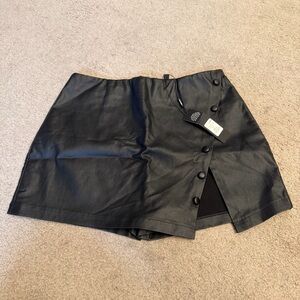 FASHION NOVA SKIRT! ✨